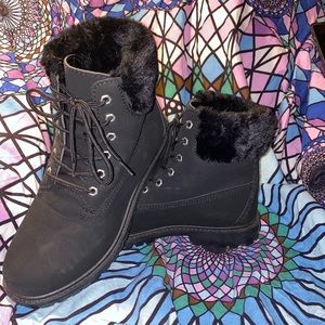 Black Winter Boots